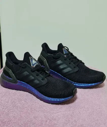 Tênis adidas ultraboost número 42