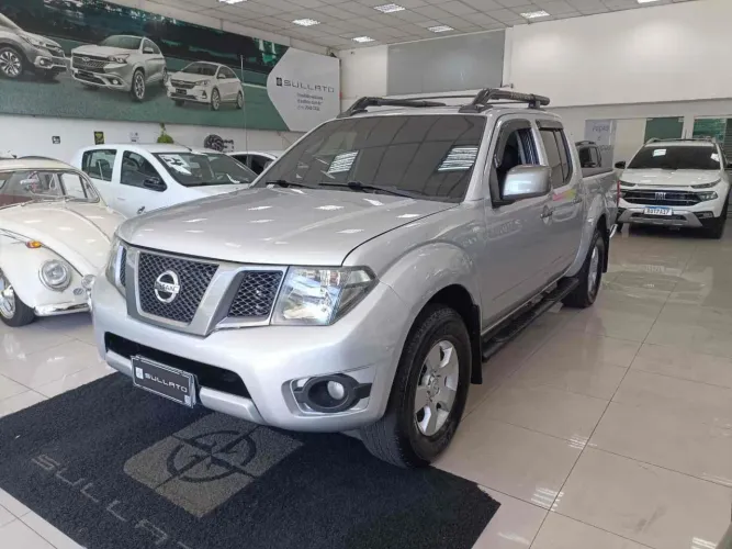 Nissan Frontier SV Attack CD 4X2 2.5 TB Diesel 2014