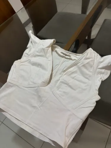 Cropped branco