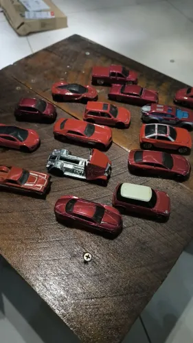 Coleção de 14 Carrinhos Miniatura 