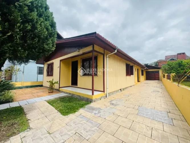 Casa de Madeira a 600m da Catedral de Pedra - Canela/RS
