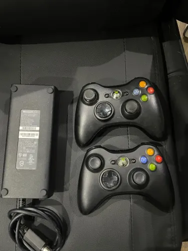 Controles Xbox 360 e Fonte