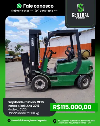 Empilhadeira Clark CL25 Ano 2016