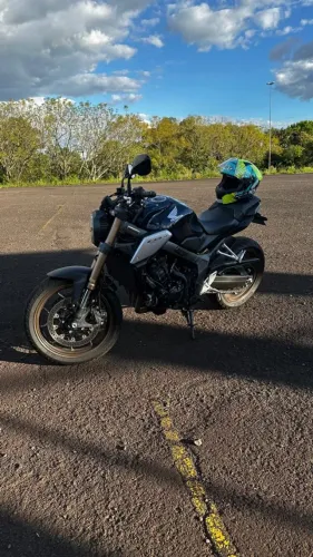CB650R - Seu sonho de verão