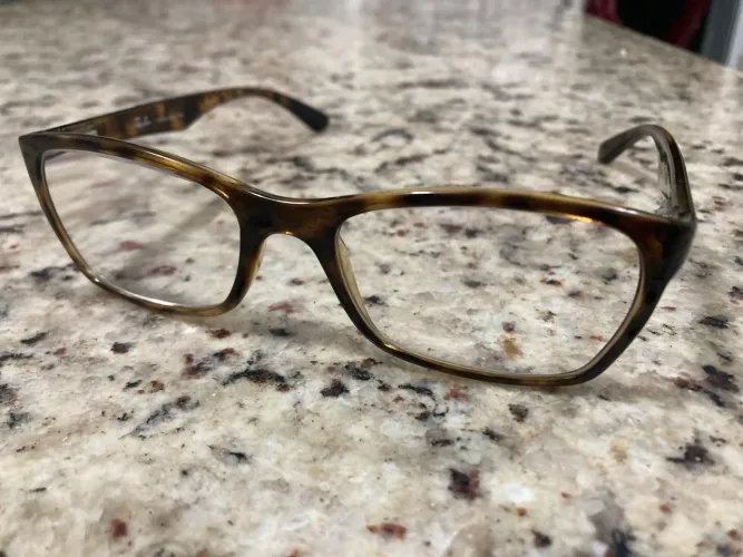 Armação Rayban feminina original