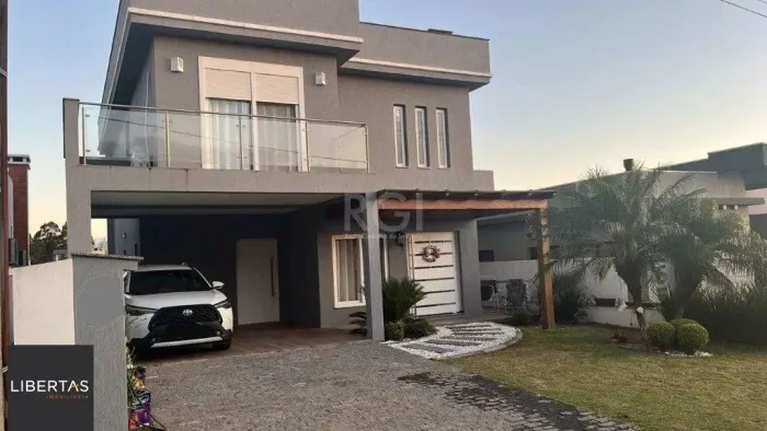 Casa Condominio para Venda - 330m², 3 dormitórios, sendo 3 suites, 2 vagas - Querência