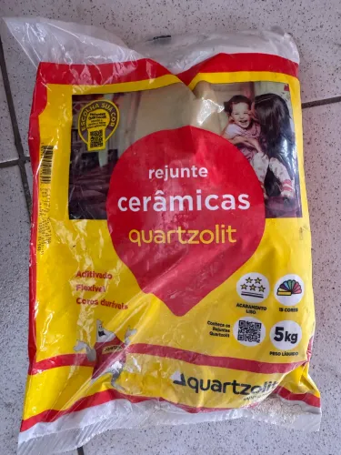 Rejunte quartzolit 5 kg cinza 01 pacote 