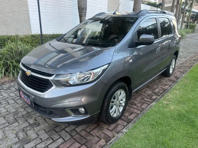 Chevrolet Spin LT Automática Ano: 2020 C GNV 