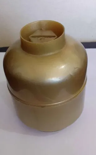 Cofrinho de plástico acrilico