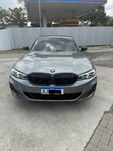 BMW 320 2023 com 44.000km