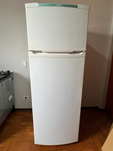 Geladeira Consul CRD37EB Cycle Defrost Duplex 334 Litros Cor Branco com Freezer