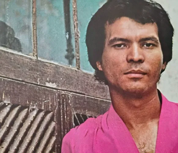 Discos de vinil usados em bom estado.