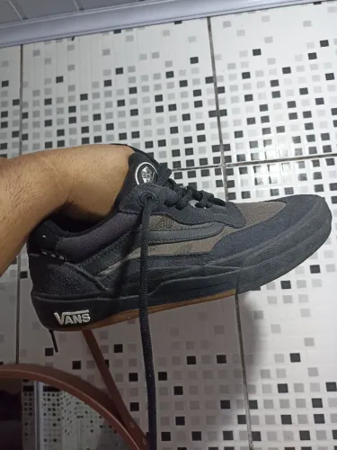 2 tênis vans