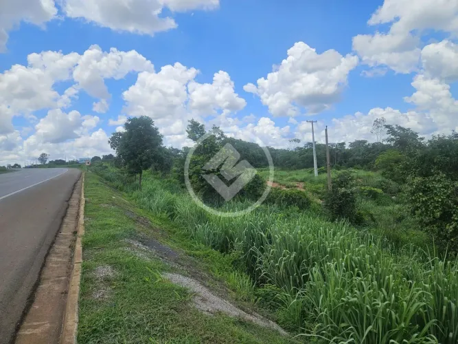 TERRENO NA FRENTE A BR 364 codigo: 101097