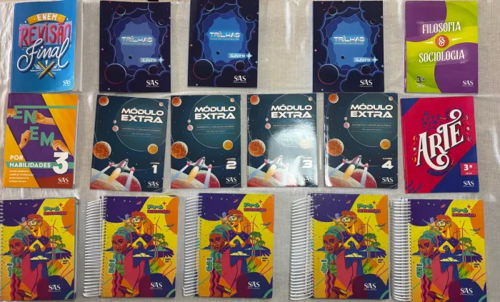 Kit SAS Pré-Universitário - De R$ 2.300 por Apenas R$ 800 (Negociável)