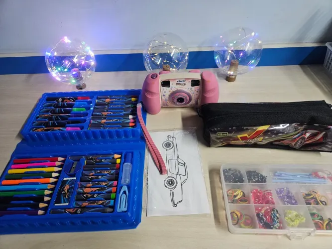 Kit de Brinquedos para Crianças - Diversão garantida!