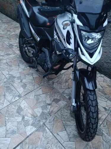 Yamaha XTZ Crosser 150 - Ano 2021- impecável 
