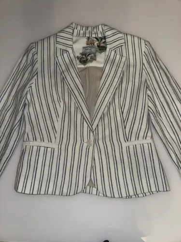 Blazer Infini Branco - Coleção especial de linho - Tam. 36