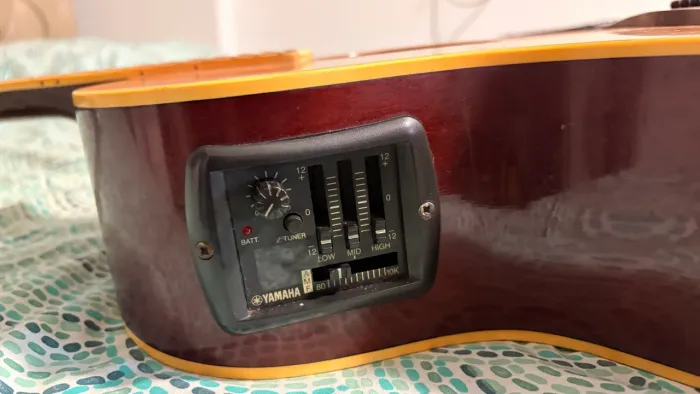 Vendo ou troco Violão Yamaha Compass 