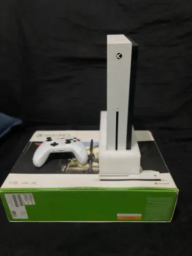 Xbox One S 1TB Branco Completo na Caixa + 2 Controles