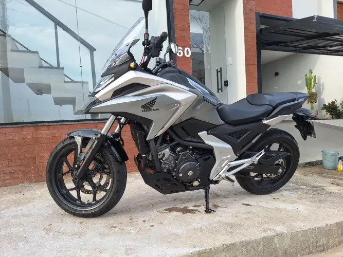 NC750X DCT automática. Ano 25/25. Kms 8.448