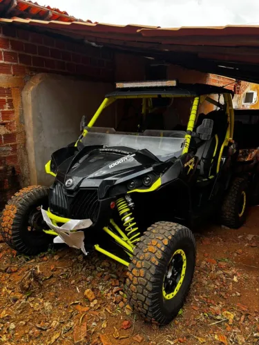 UTV CAM -AM MAVERICK 2015