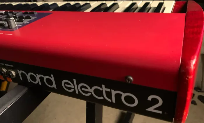 Nord Electro 2 73