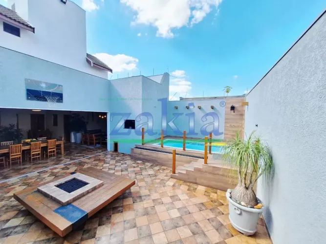 Sobrado de Alto Padrão: Espaço, Conforto e Lazer Completo