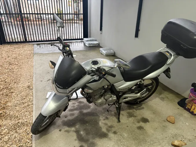 Suzuki GSR