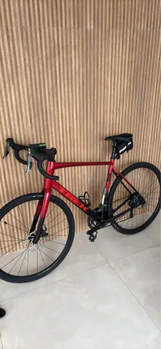 Bike Trek Domane tamanho 58 muito nova