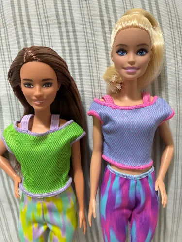 Lote Boneca Barbie Yoga Millie e Teresa Petit Cabeça Boxeadora fashionista