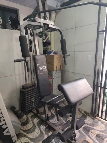 Academia de Musculação em Excelente estado de conservação