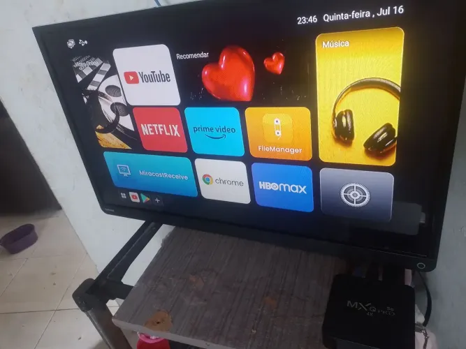 Tv toshiba 32p semi nova