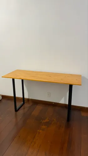 Mesa de madeira