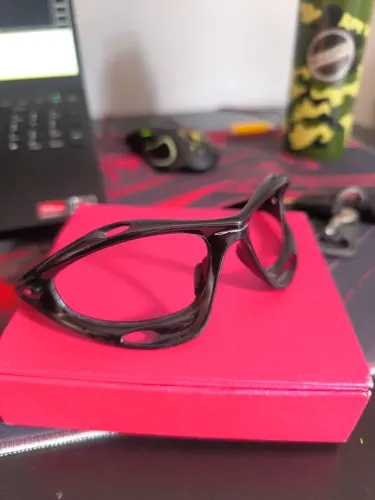 Oakley Racing p/ restauração 