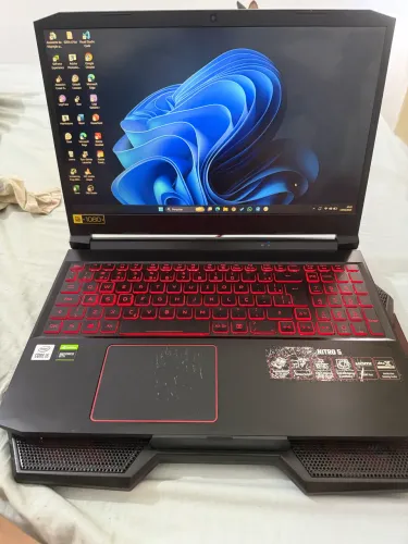 Notebook Acer Nitro 5 seminovo + base suporte