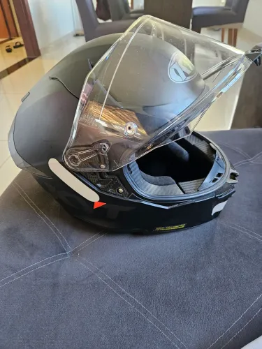 Capacete KYT