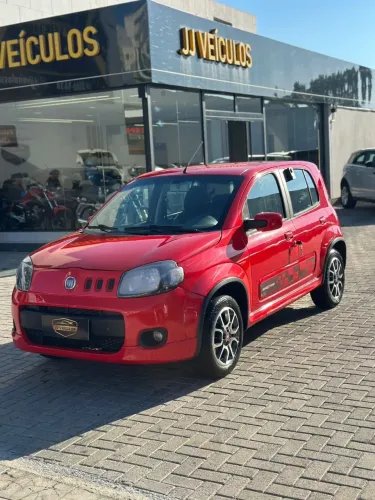 Fiat Uno Sporting 1.4 EVO Fire Flex 8V 4P 2012