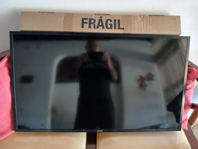 TV Samsung 43"