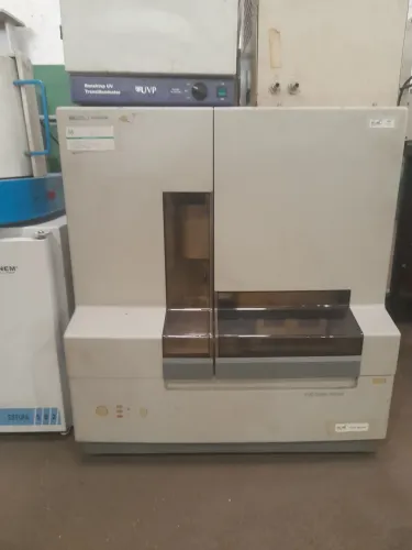 Analisador Genético Applied Biosystems Hitachi 3130XL