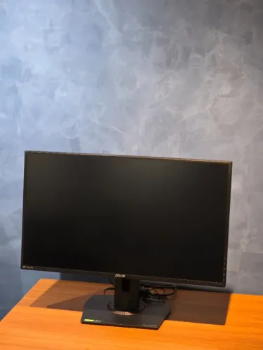 Monitor Gamer ASUS TUF Gaming 27" VG279 - Seminovo