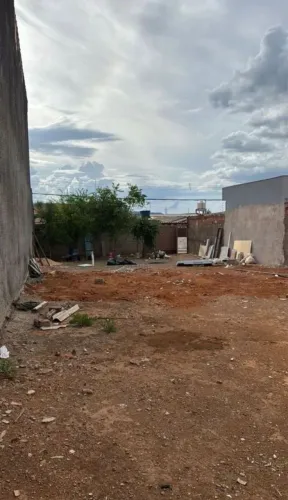 LOTE 250M2 PLANO MURADO , BANANAL FERCAL , AC.TROCAS