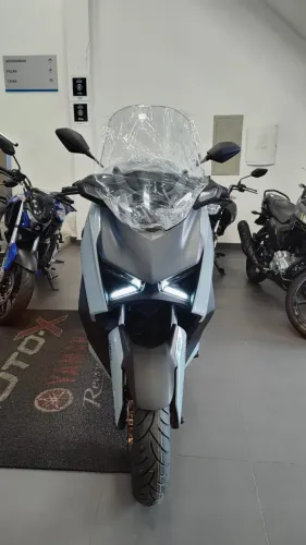  XMAX 2026 300 CONNECTED- THAIS ALVES YAMAHA