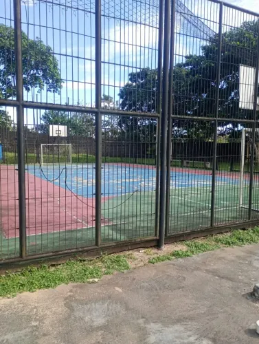 Apto no Condomínio fechado Cd Maria Fé na av .Constantino Maria da fé/próximo a Fametro