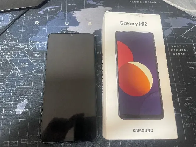 Celular Samsung Galaxy M12 64GB - Bateria 5000mAh
