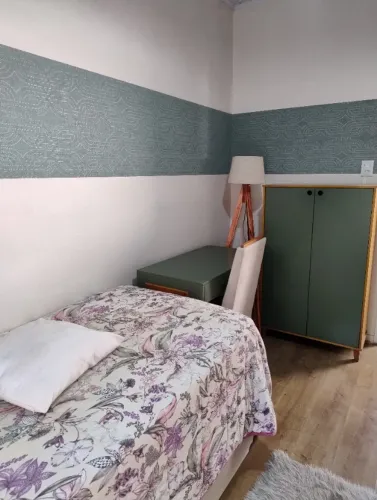Vendo quarto de solteiro completo