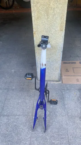 Vendo quadro aro 24 e aros