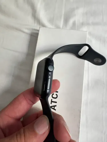 Apple Watch SE 2ª geração - impecável garantia Apple e 100% de bateria 