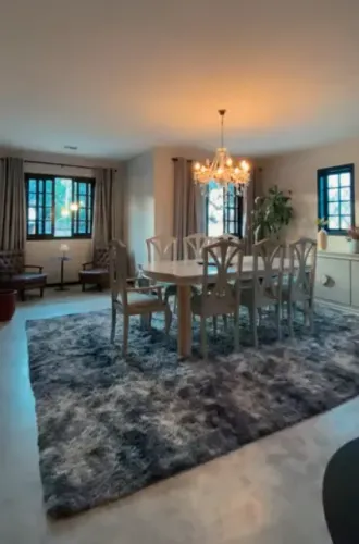 Casa Luxuosa com Piscina e Área Gourmet