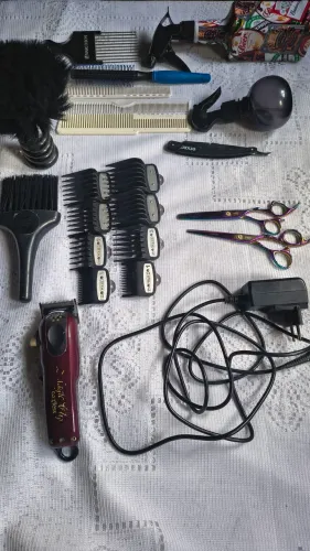 KIT PROFISSIONAL PARA BARBEIRO
